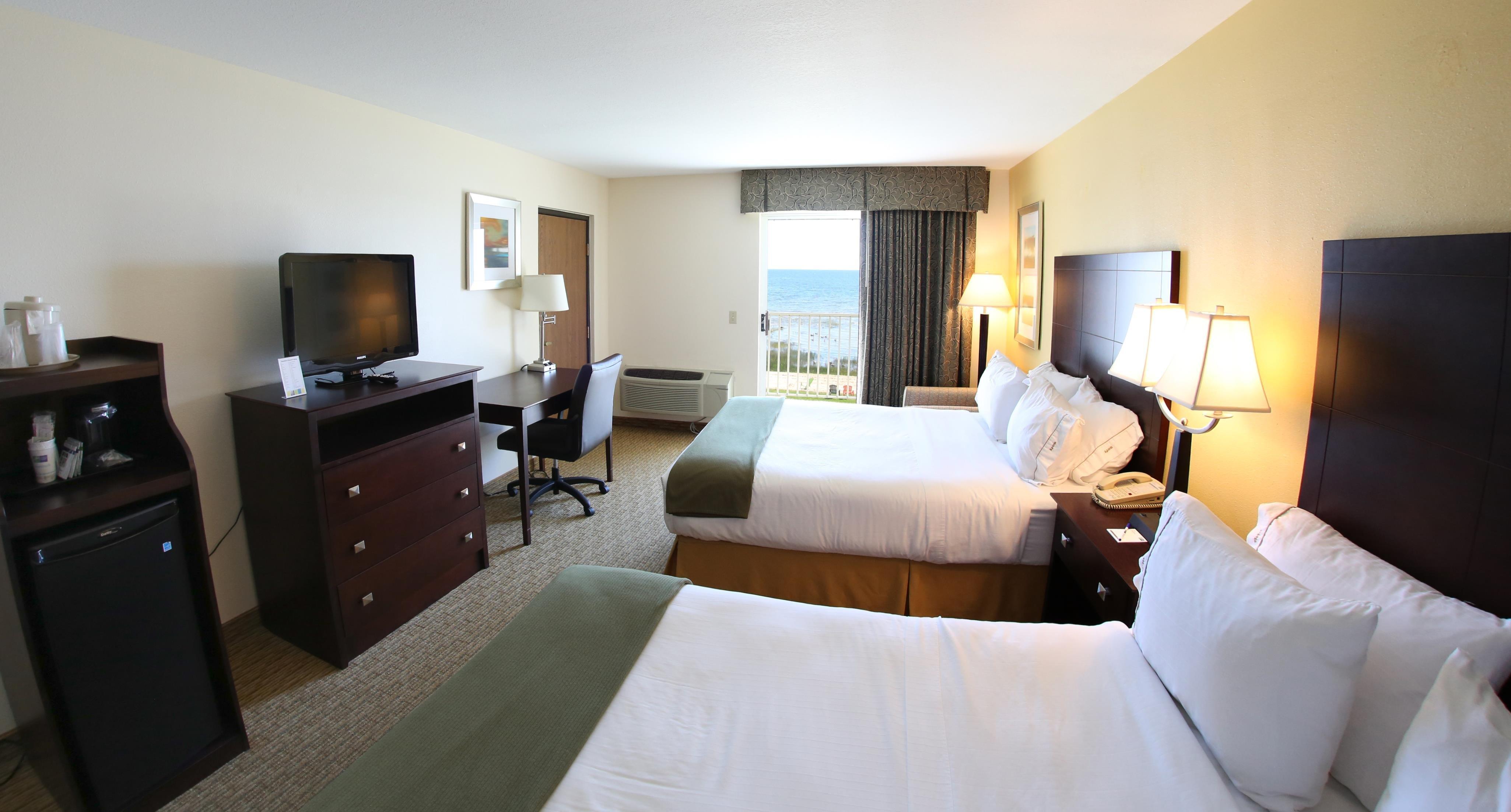 Holiday Inn Express St Ignace-Lake Central By Ihg Saint Ignace Exterior photo